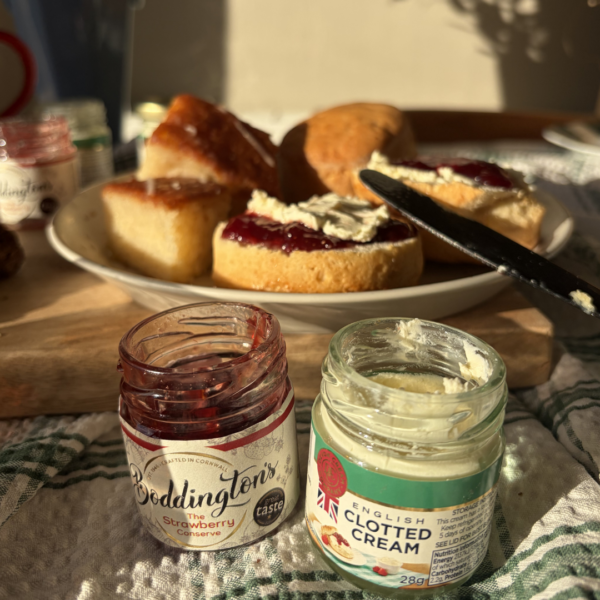 Afternoon Tea in a Box - Image 10