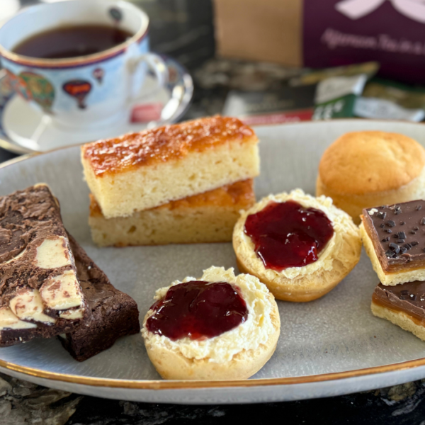 Afternoon Tea in a Box - Image 6